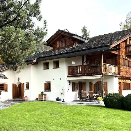 Chalet Mira Golf Chalet